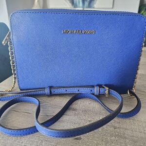 Michael Kors Jet Set Leather Crossbody - Electric Blue